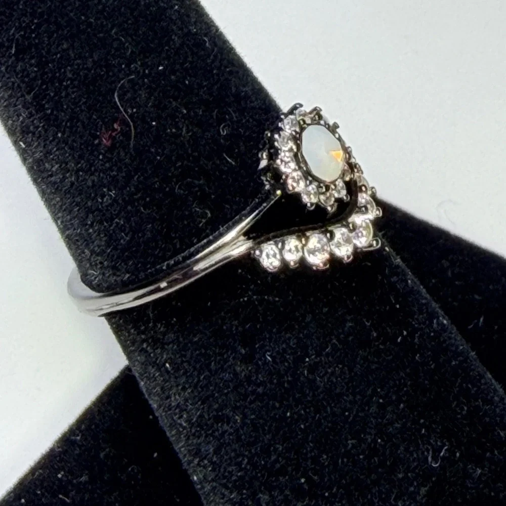 Fragrant Jewels Black Faux Opal Crystal Halo  Ring Size 8 Moon Flowers Gothcore